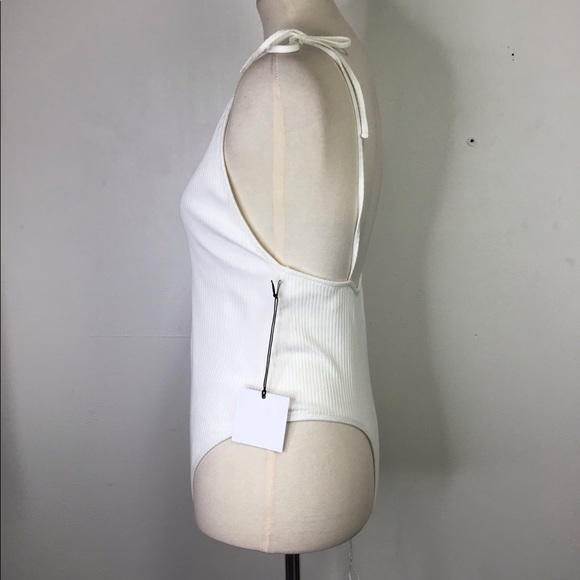 By the way Effie Bow Tie Bodysuit - Picture 5 of 7